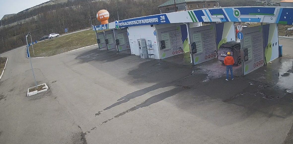 Мурманск: Автомойка самообслуживания «Эко» на проспекте Героев Североморцев