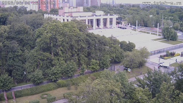 Улица Мира. Дворец культуры и досуга «Яуза»