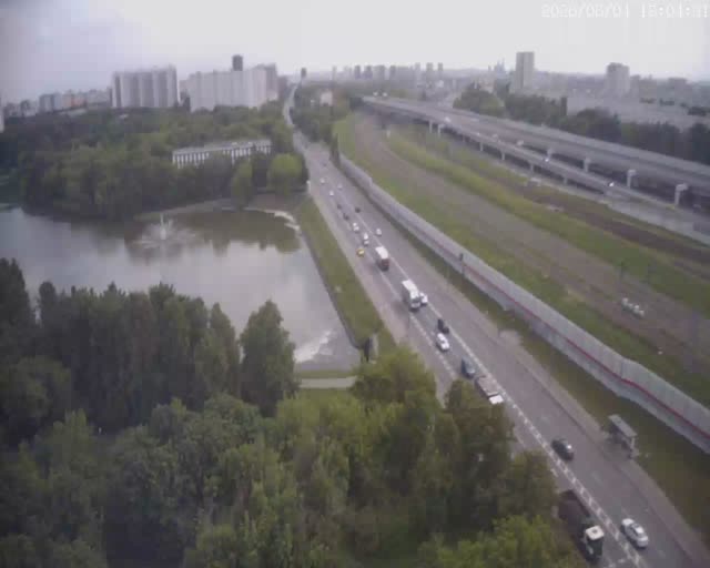 Москва: Люблинская улица и панорама Люблинских прудов