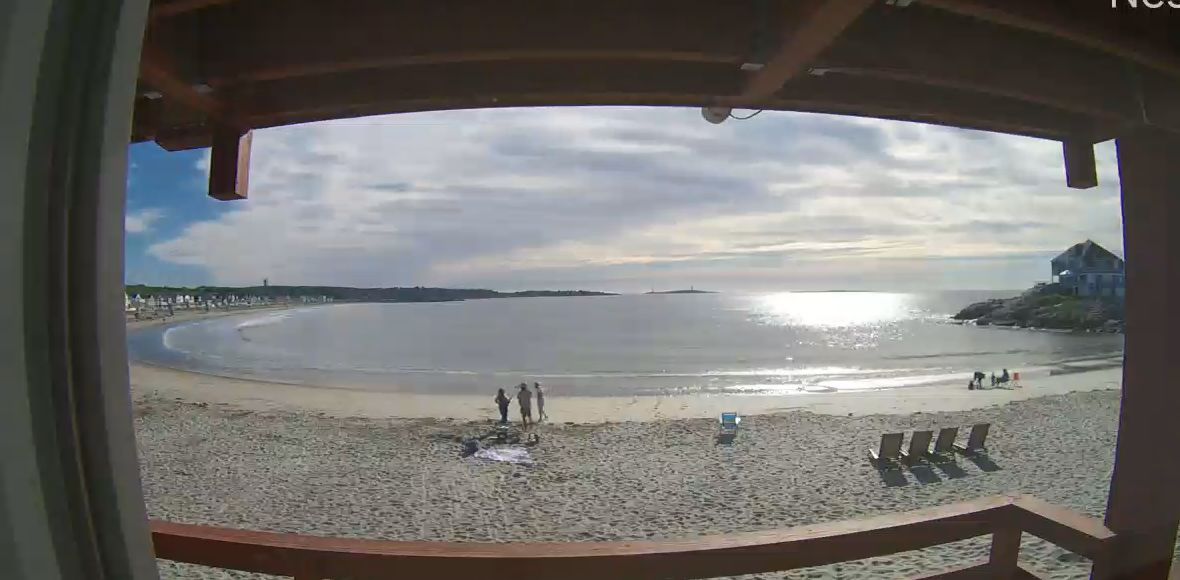 Вид на пляж Лонг Бич от отеля Cape Ann Motor Inn