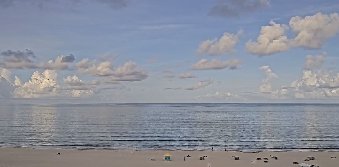 Панорама пляжа у отеля Sirata Beach Resort