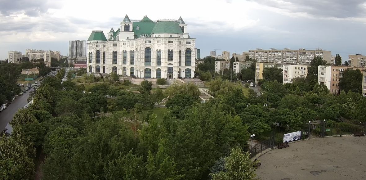 Театральный парк