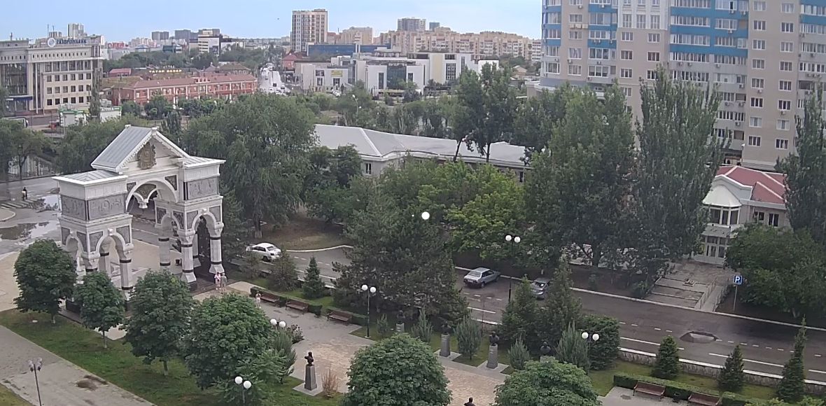 Вид на Триумфальную арка