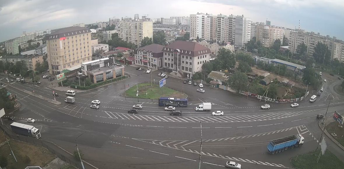 Вид на улицу Яблочкова