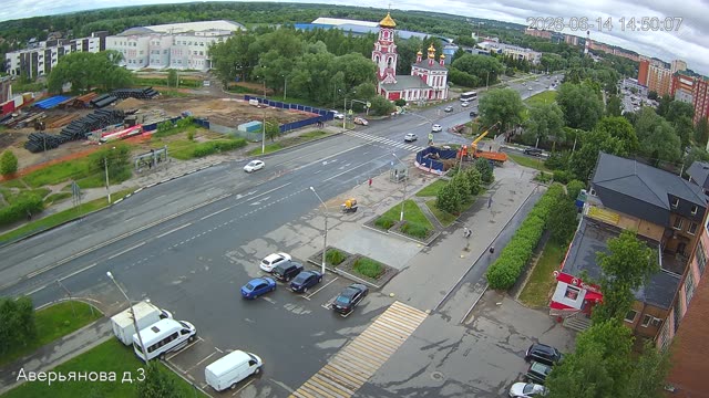 Вид на улицу Профессиональная