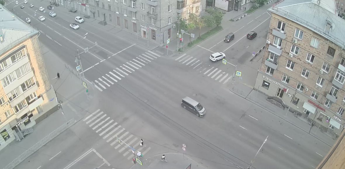 Перекресток улиц Ленина и Декабристов