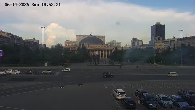 Театральная площадь