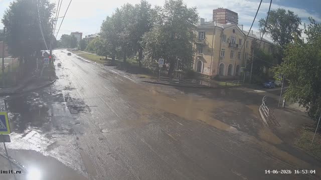 Перекресток улиц Борьбы и Кузнецова