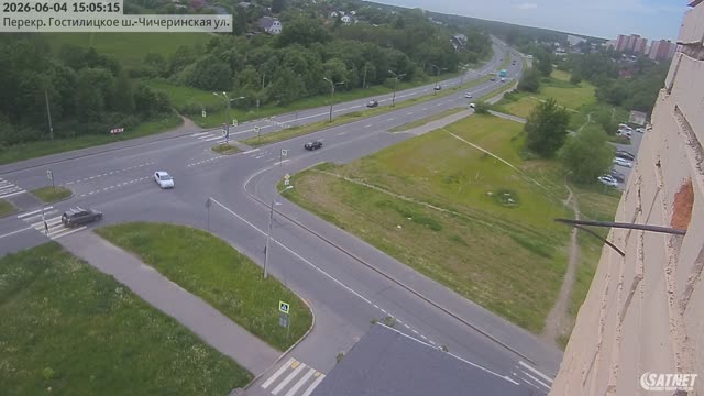 Петергоф: Перекрёсток Гостилицкого шоссе и Чичеринской улицы (Троицкая гора)