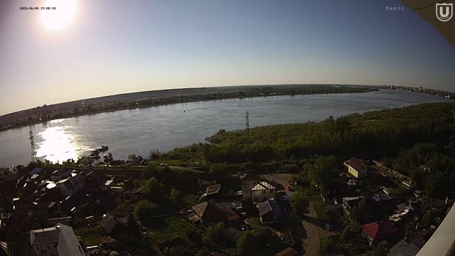 Томск: Панорама реки Томь с ЖК «Парус»
