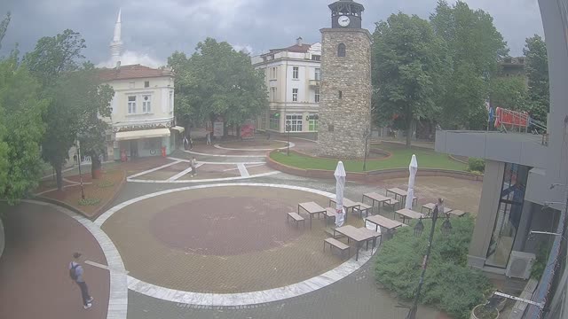 Атмосфера площади Свободы