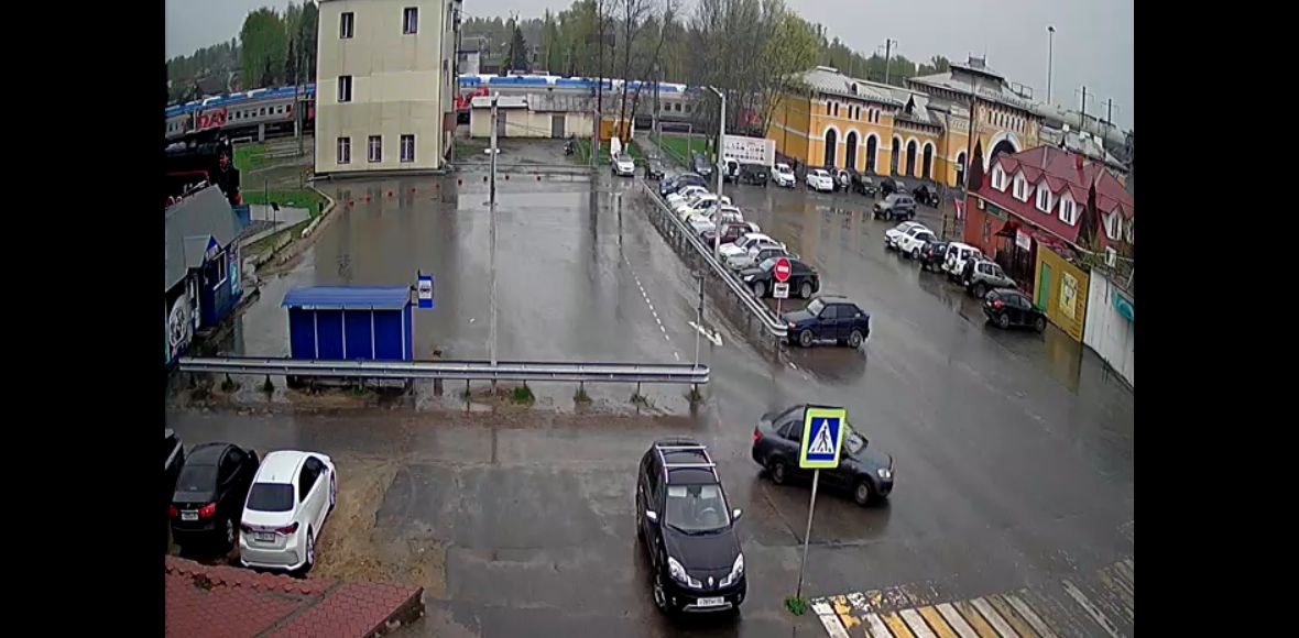Ворота города: Привокзальная площадь Шарьи