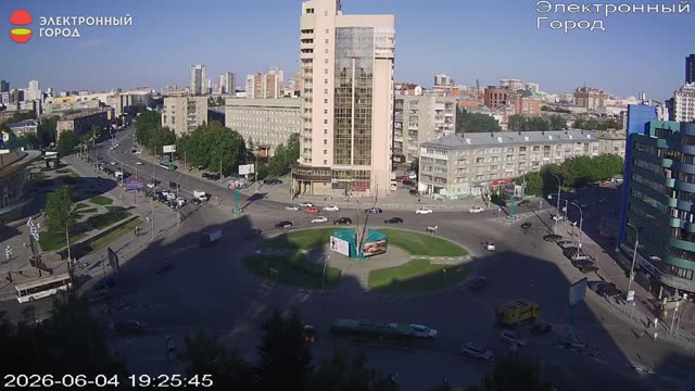 Дорожный пульс города: Площадь Лунинцев