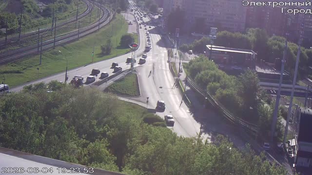 Центр Первомайки: перекресток улиц Первомайской и Героев Революции